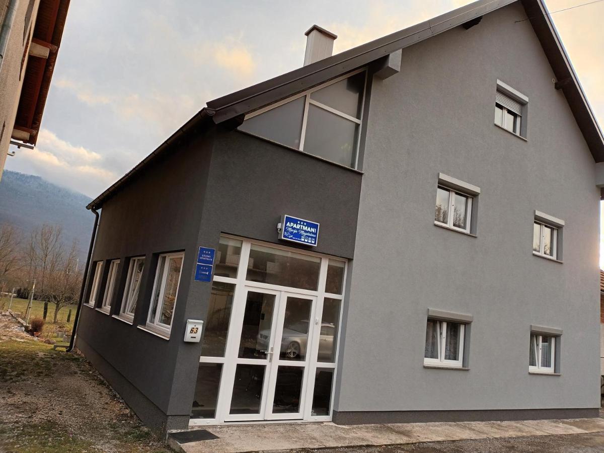 Apartmani Marijamagdalena Gračac Zewnętrze zdjęcie