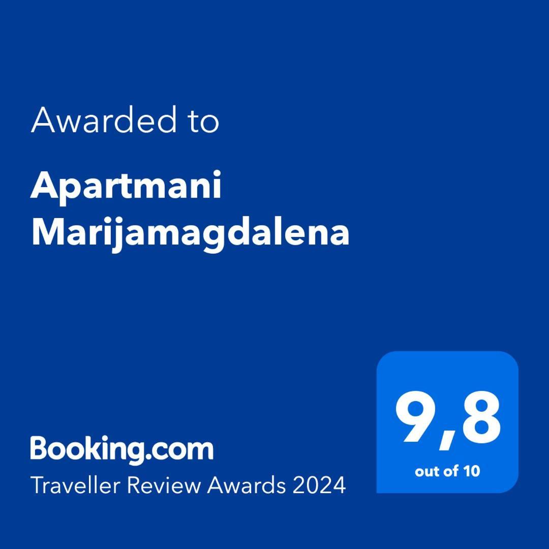 Apartmani Marijamagdalena Gračac Zewnętrze zdjęcie